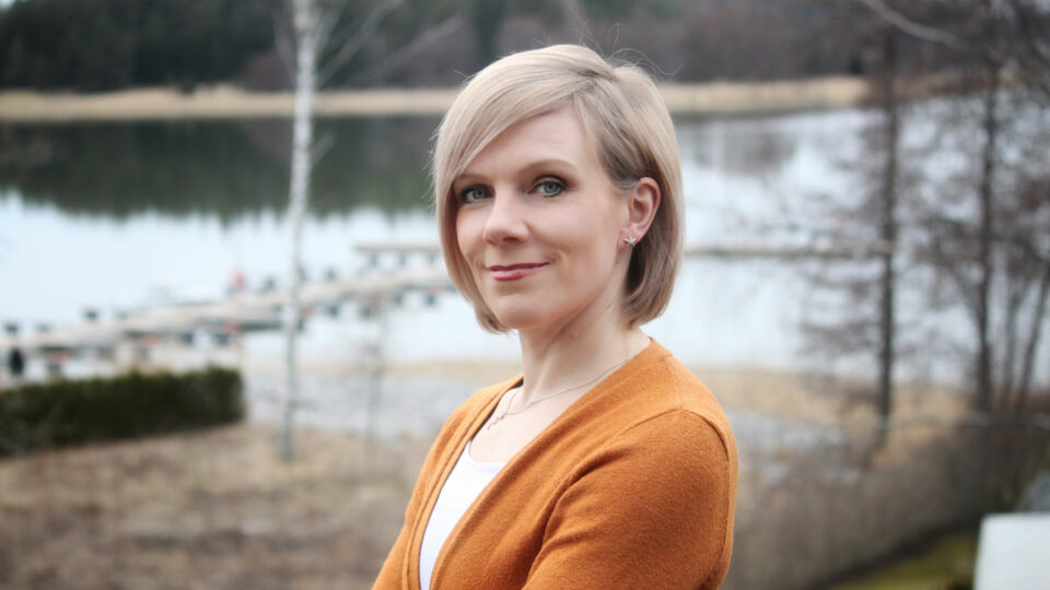 Porträtt av Linda Mannila.
